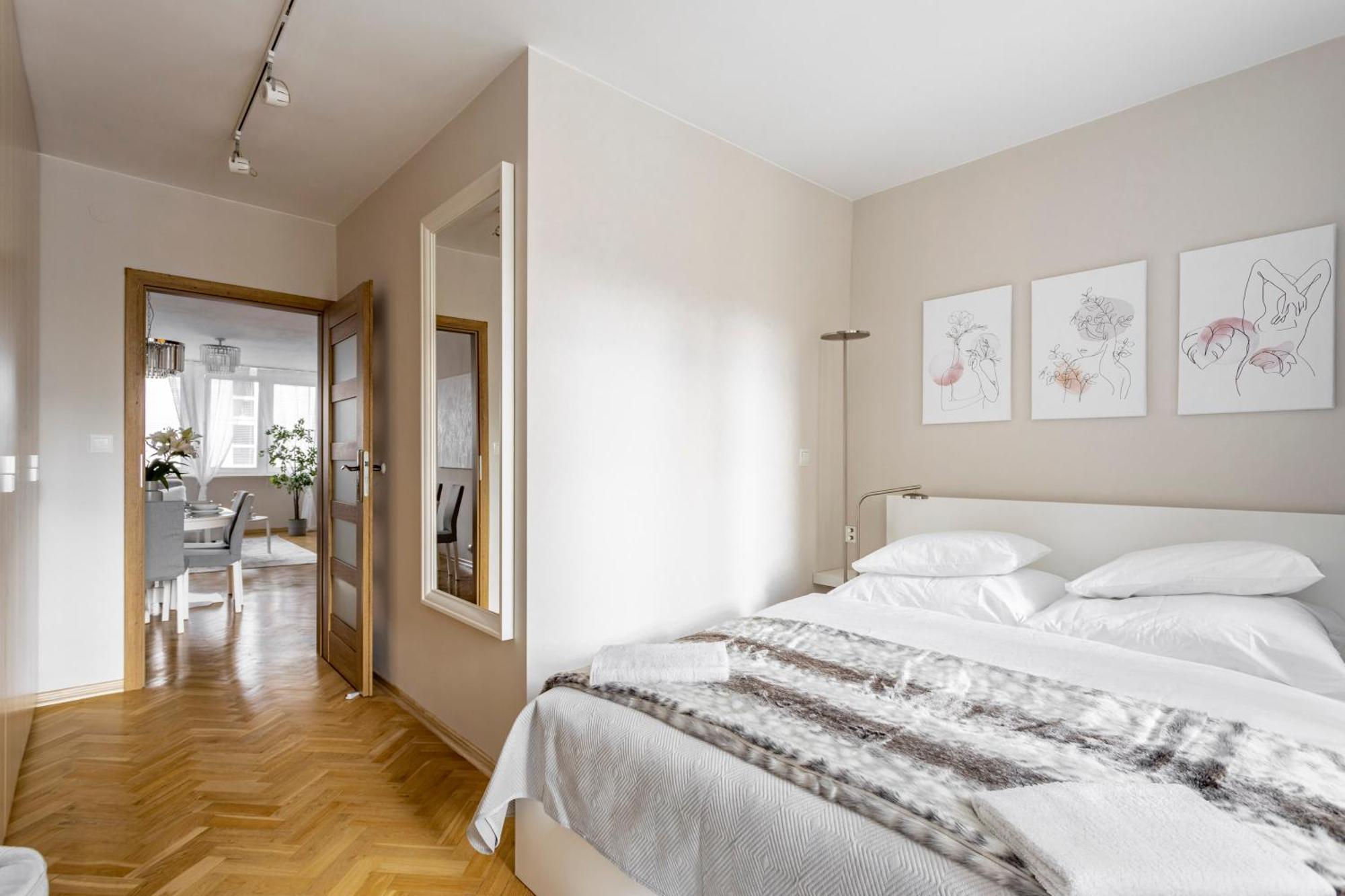Hala Mirowska Apartments Warsaw Room photo